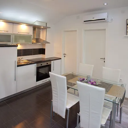 Villa Toni Design Apartments-2